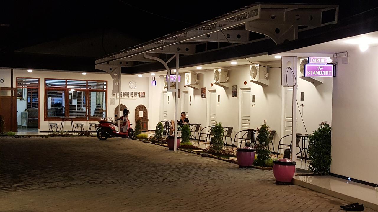 Sultan Guesthouse تولونغاغونغْ المظهر الخارجي الصورة